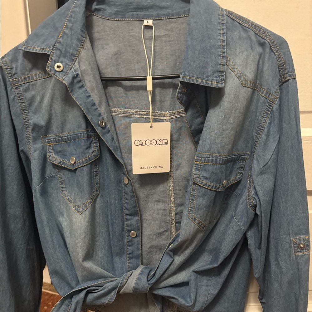Omoone Denim Button-Up Shirt